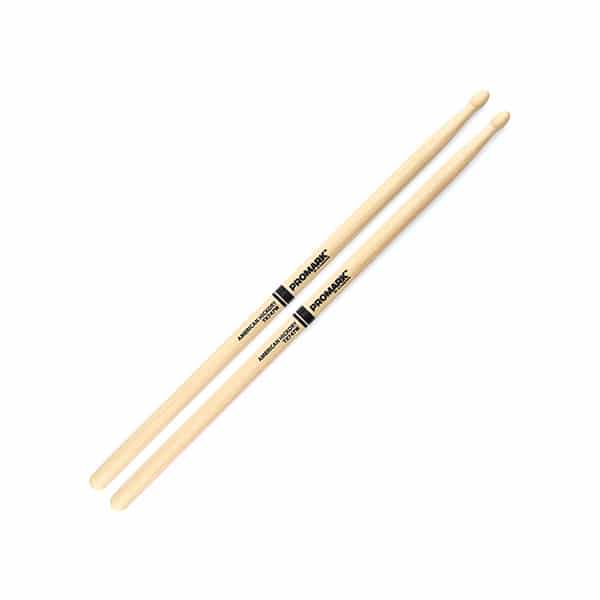D’Addario – Promark – Drumsticks – Set – Hickory 747 “Rock” Wood Tip Drumstick – TX747W 1