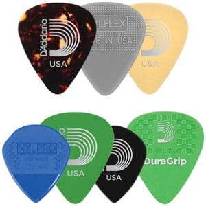 D'Addario - Planet Waves - Variety Pack - Assorted Guitar Picks - Medium - 7 Pack - 1XVP4-5