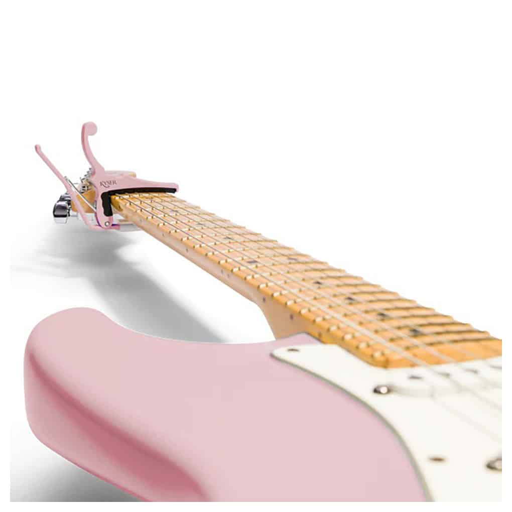 Fender x Kyser – Quick-Change Electric Guitar Capo – Shell Pink – KGEFSPA 3