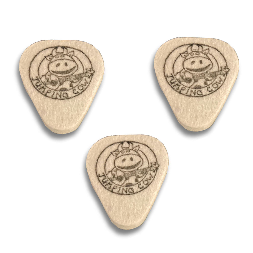 Jumping Cow – 3 x Natural Wool Picks – For Ukulele & Banjo – Three Picks 1