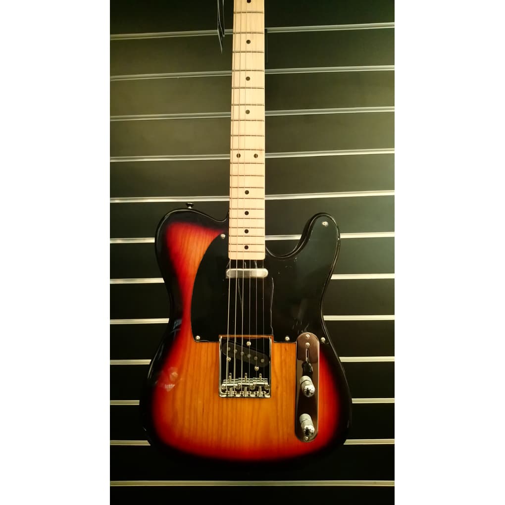 Revelation RTE-54 – Electric Guitar – Sunburst 3